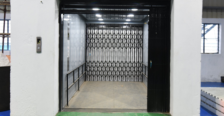 Goods cum Passenger Elevators